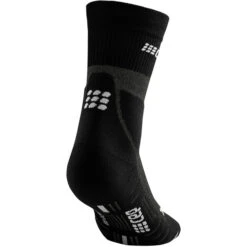 Cep Hiking Merino Chaussettes Mi-hautes Homme, Gris/noir 7 Cep Hiking Merino Chaussettes Mi-hautes Homme, Gris/noir -komperdell boutique cep hiking merino mid cut socks men stonegrey grey 4