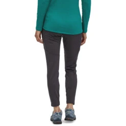 Patagonia R1 Daily Bas De Survêtement Femme, Noir -komperdell boutique patagonia r1 daily bottoms women ink black black x dye 3